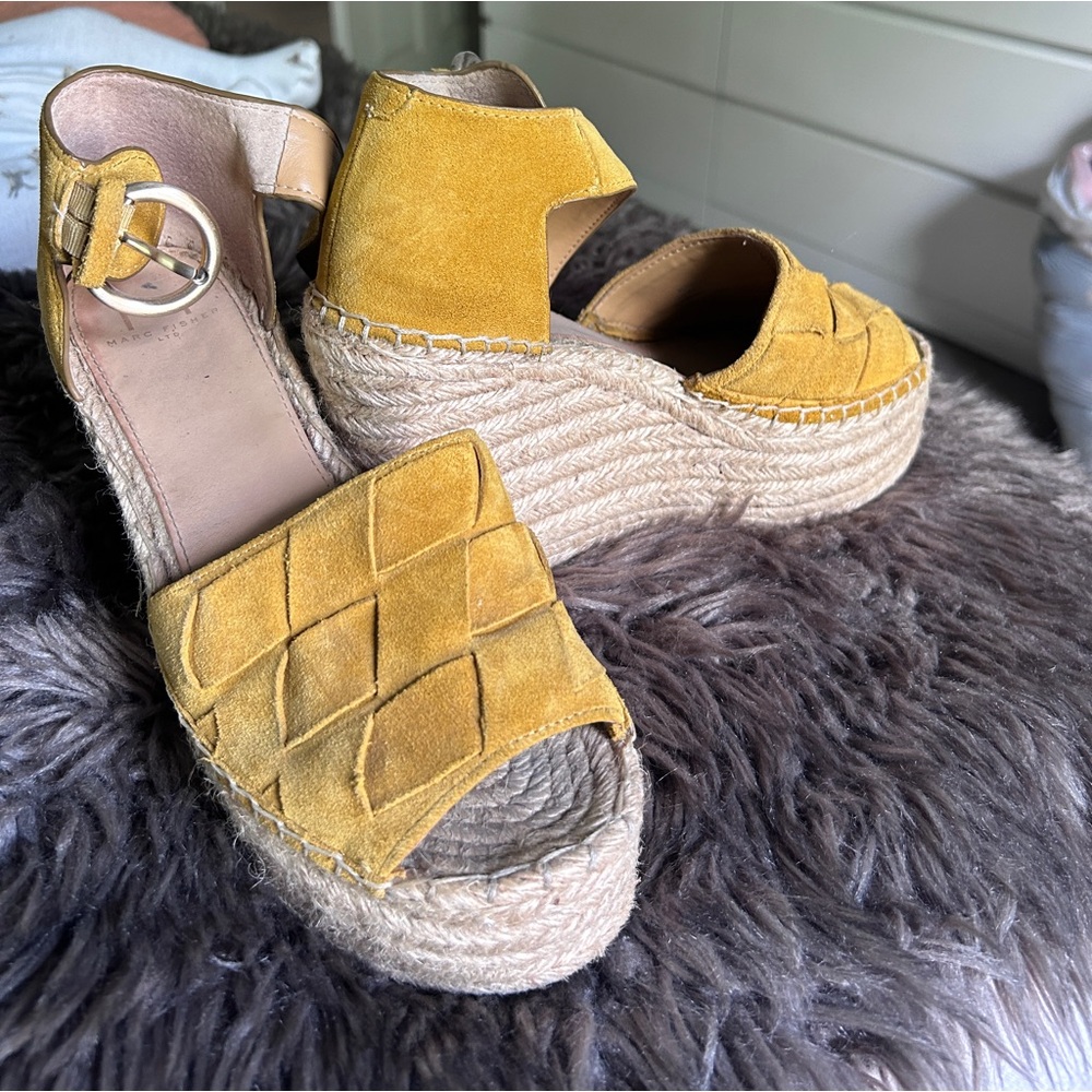 Marc Fisher Wedges